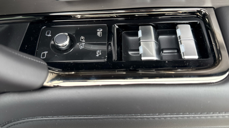 Land Rover Range Rover Sport 3.0 D300 Dynamic SE 5dr Auto Diesel Estate